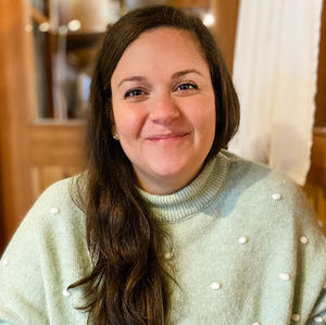 Meet your Posher, Camila